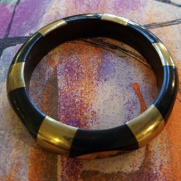 GORGEOUS VINTAGE BAKELITE &  BRASS BRACELET - Picture 5 of 6